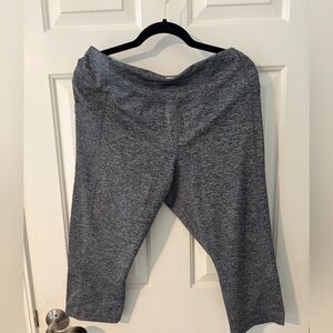 Aviva yoga/ gym pants. Women’s XXL/2XL/20.